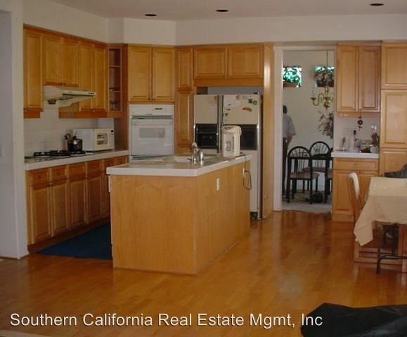 27323 Cheshire Ln - Photo 2 of 15