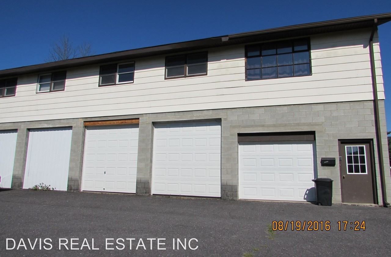 211 Beech Creek Ave - Photo 3 of 12