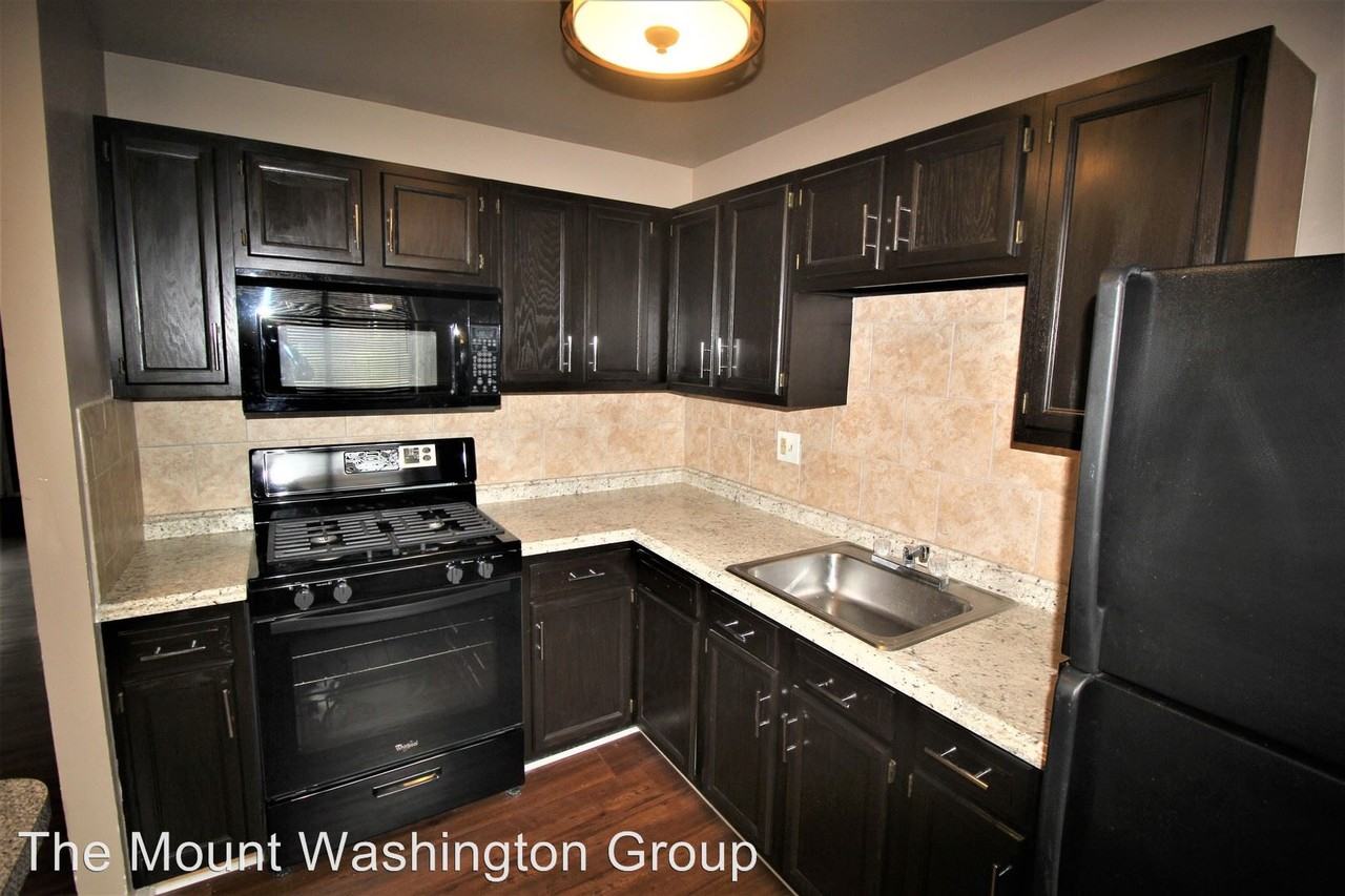 6222 Chinquapin Pkwy - Photo 2 of 8