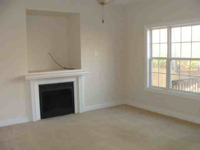 1996 Merrick Dr - Photo 3 of 6