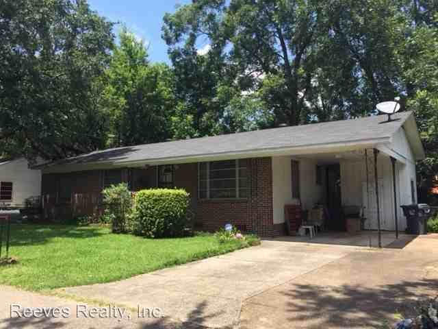 313 Court St - Photo 2 of 12