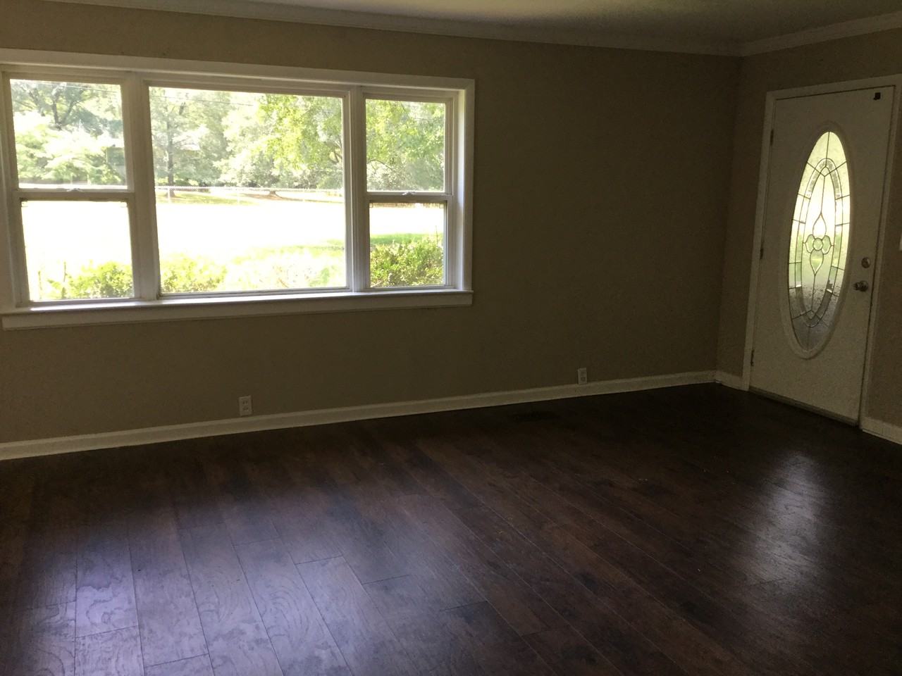 6426 Swann Rd - Photo 3 of 11