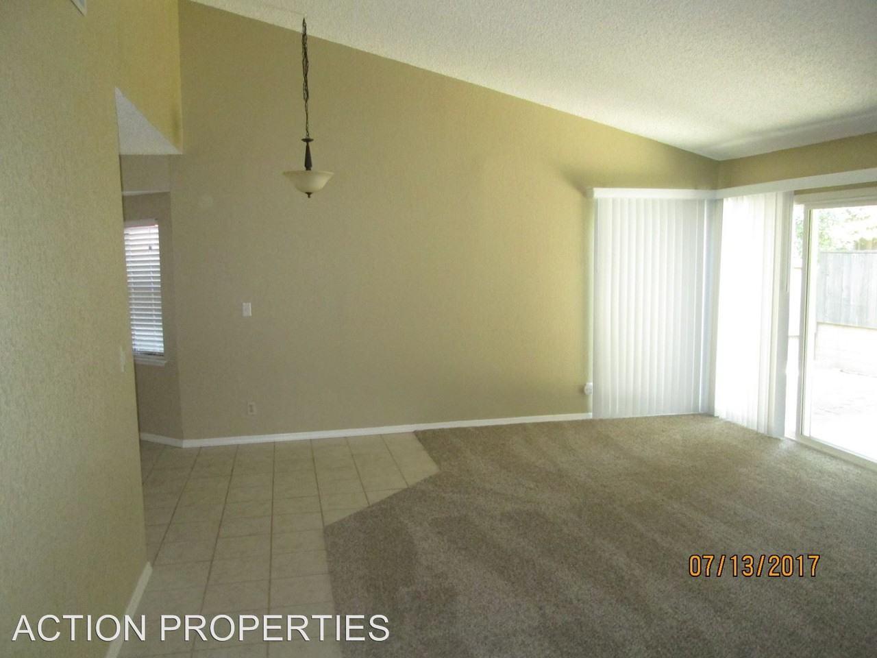 111 Duncan Way - Photo 3 of 16