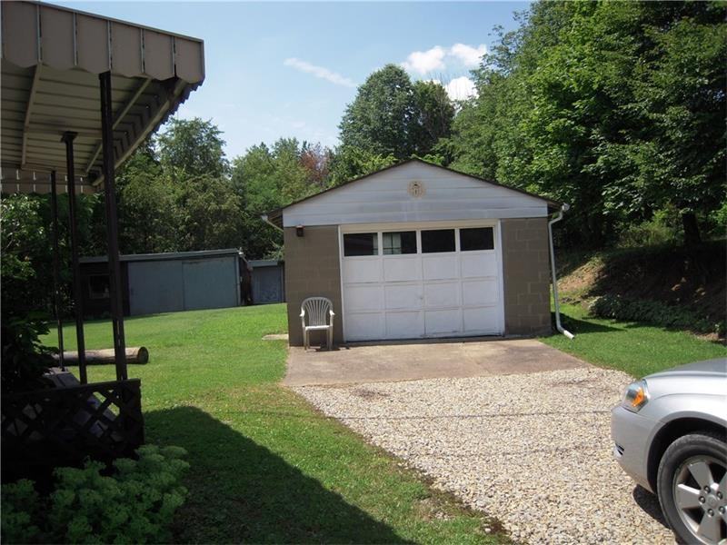 18 Paskorz Ln - Photo 3 of 14