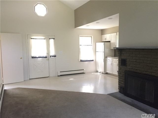 3 Tee Rd - Photo 3 of 7