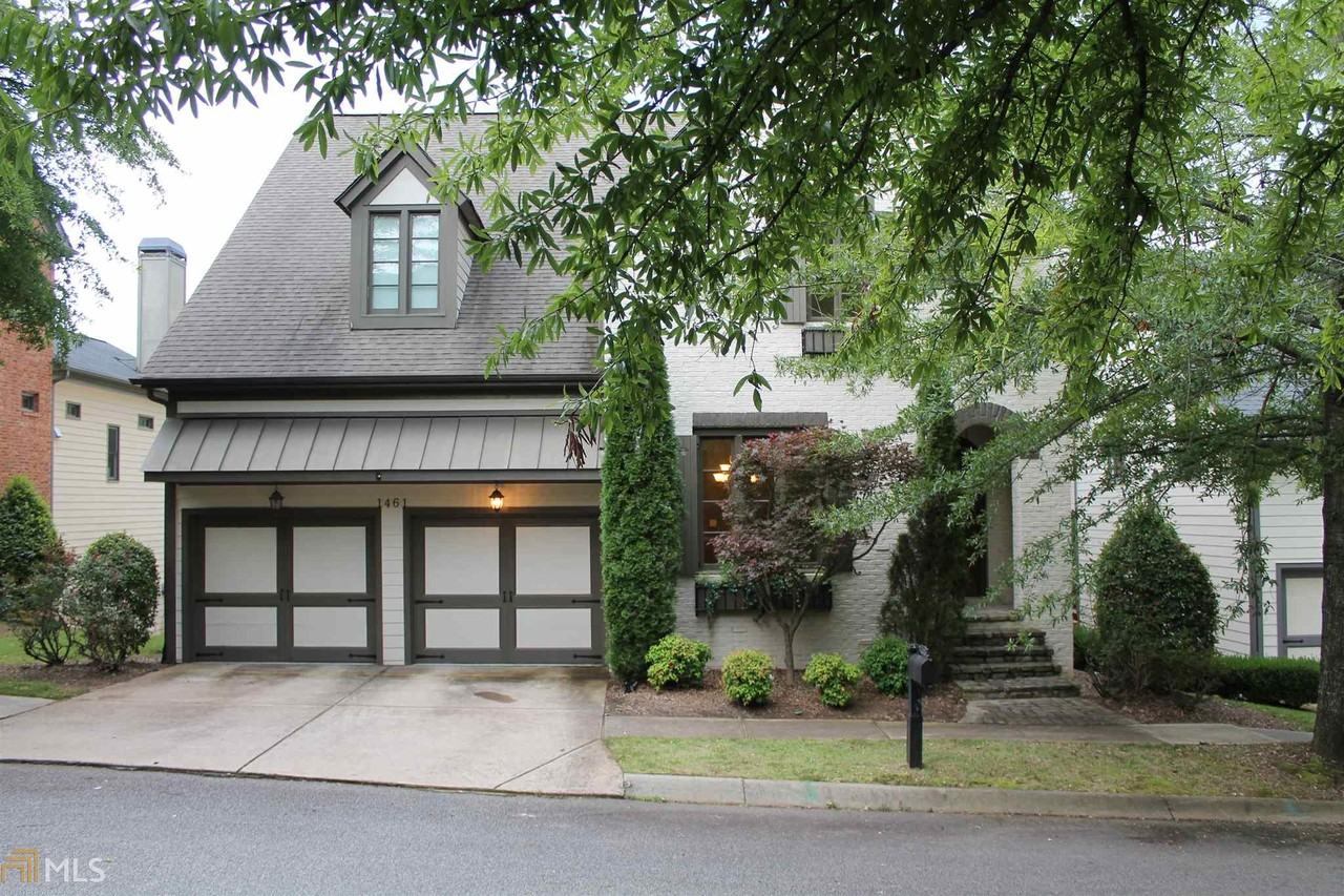 1461 Hedgewood Ln NW - Photo 2 of 36