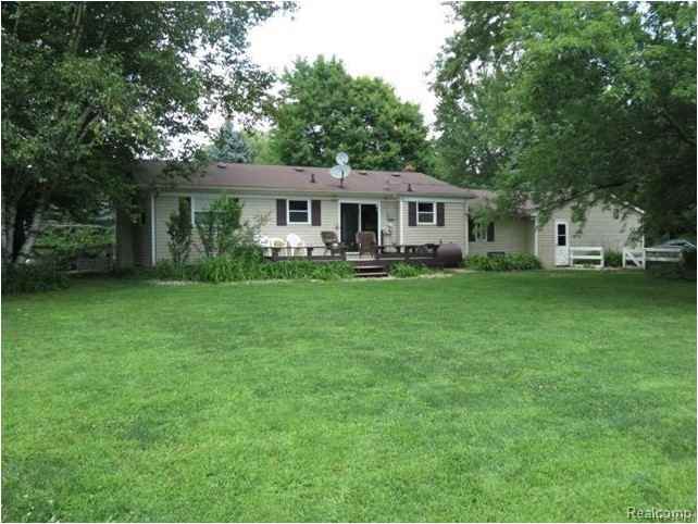 330 E Schafer Rd - Photo 3 of 26