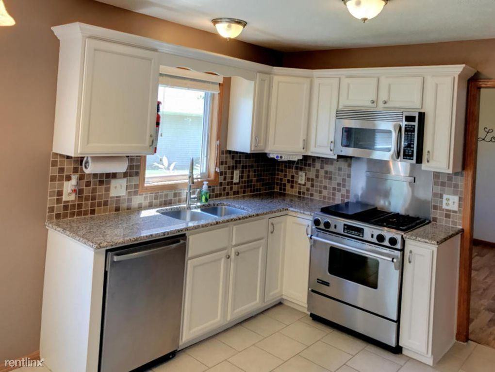 1534 Foxtail Dr - Photo 2 of 23