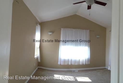 5335 Malek Ct - Photo 2 of 8