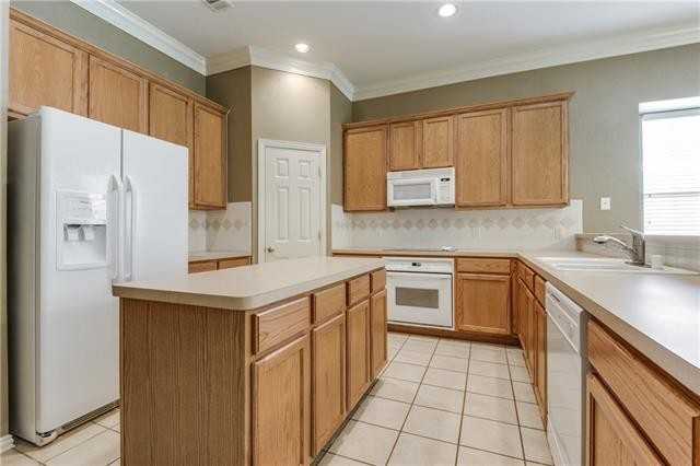 12144 Cardinal Creek Dr - Photo 2 of 8