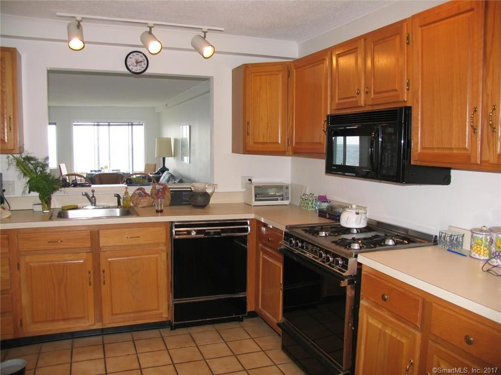 1 Mansfield Grove Rd #100 - Photo 3 of 12