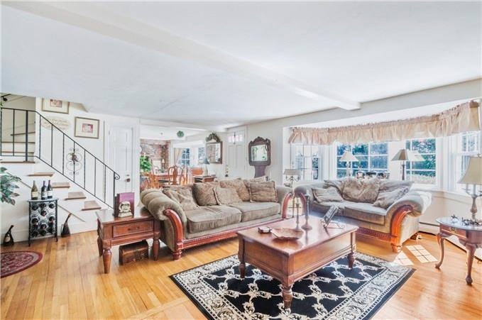 72A Main St - Photo 3 of 24