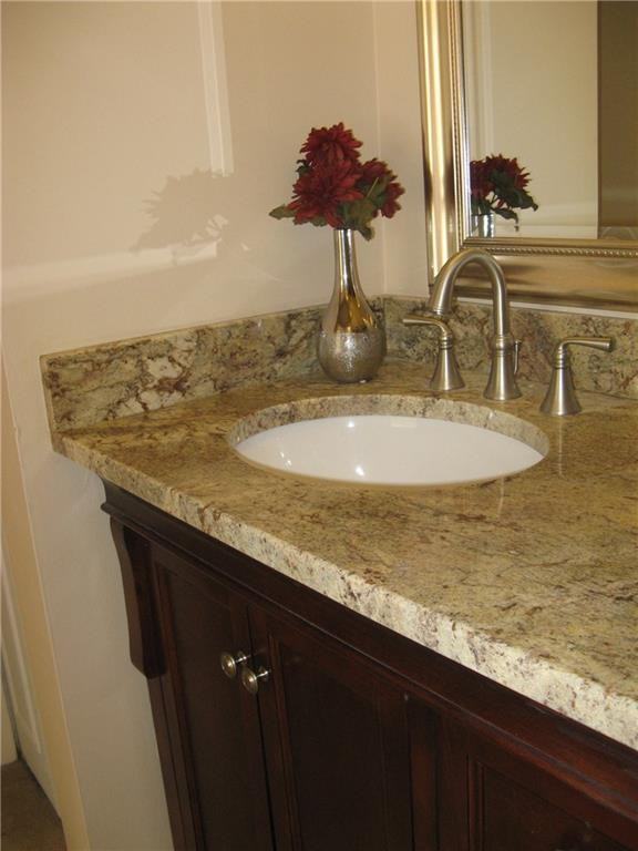 7 Grape Ln #7 - Photo 2 of 11