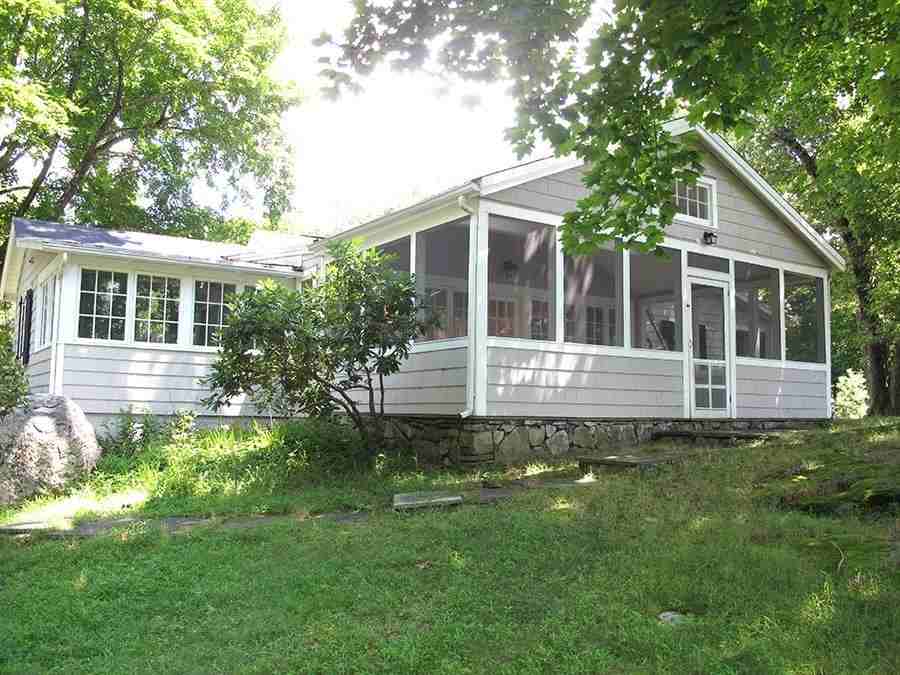 4 Hilltop Rd - Photo 3 of 22