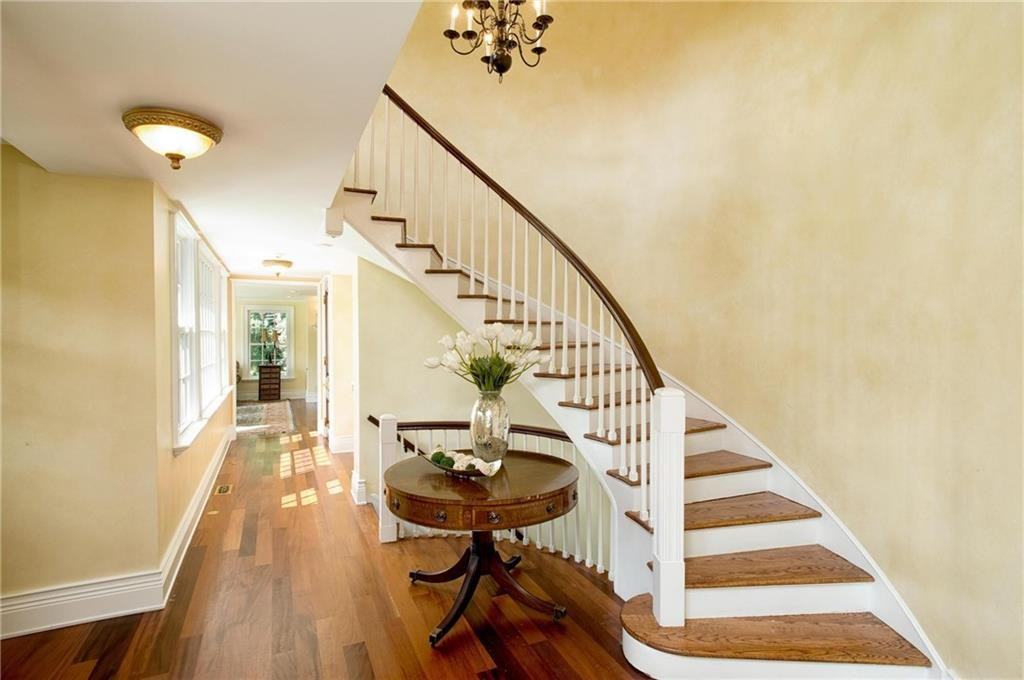 89 Dabney Rd - Photo 3 of 25