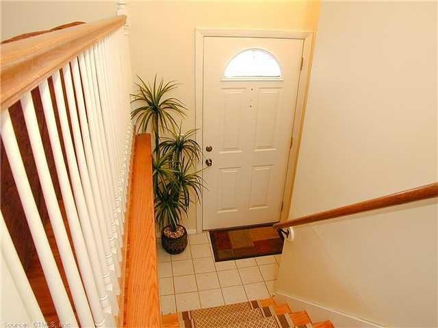 665 Stone Rd - Photo 3 of 25