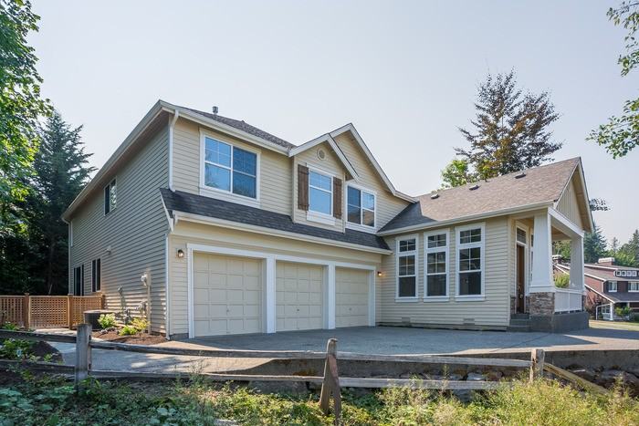 23517 SE 49th St - Photo 2 of 24