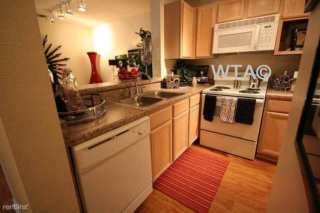 12370 Alameda Trace Cir - Photo 2 of 8