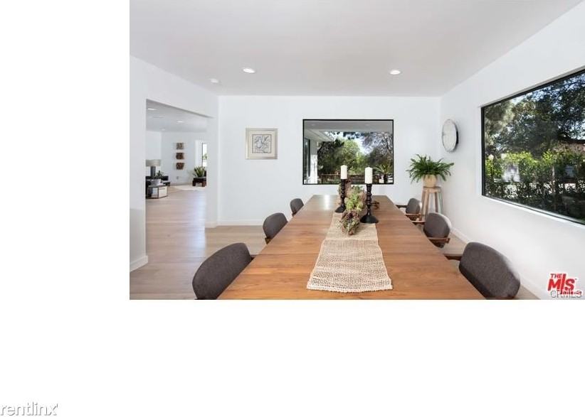 2400 Glendower Ave - Photo 3 of 36