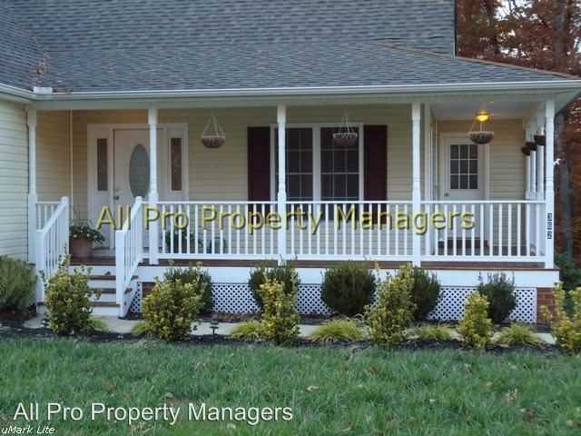 362 Yanceyville Rd - Photo 2 of 33