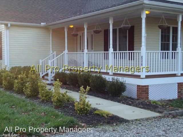 362 Yanceyville Rd - Photo 3 of 33