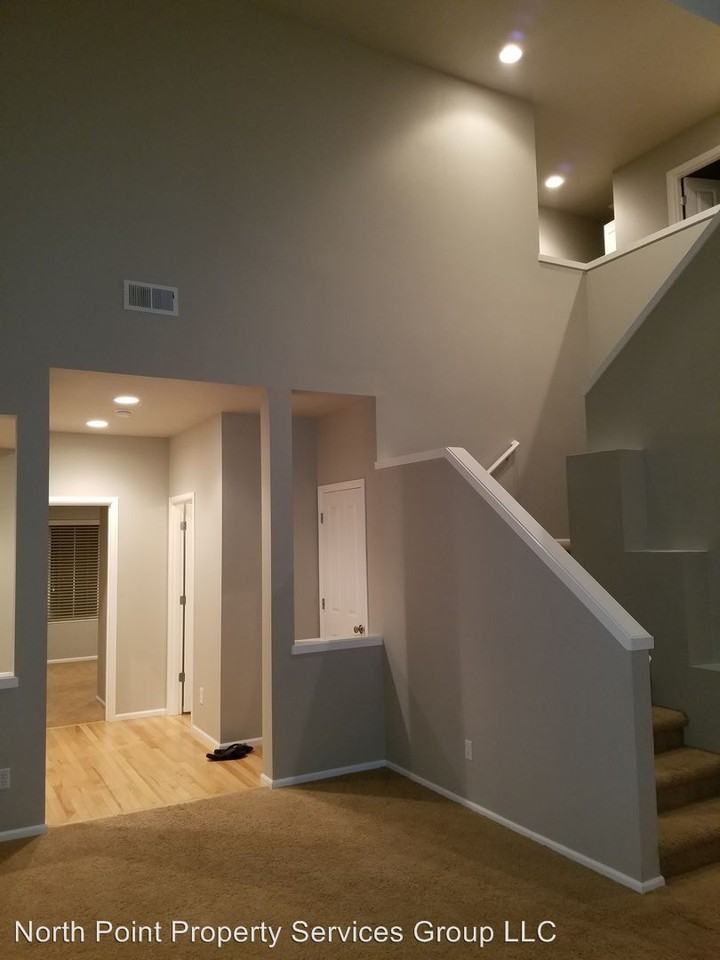 6266 40th St Ct E - Photo 3 of 15