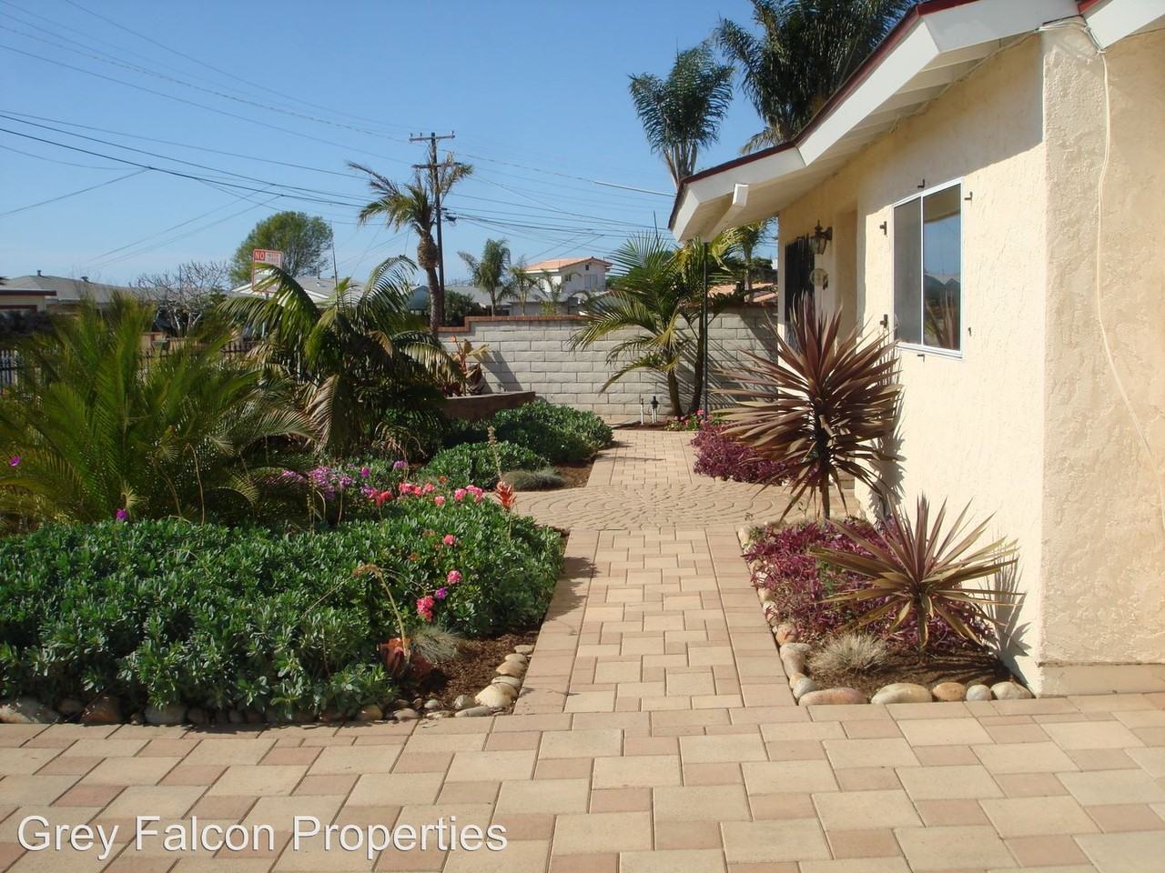 1624 Kraft St - Photo 2 of 20