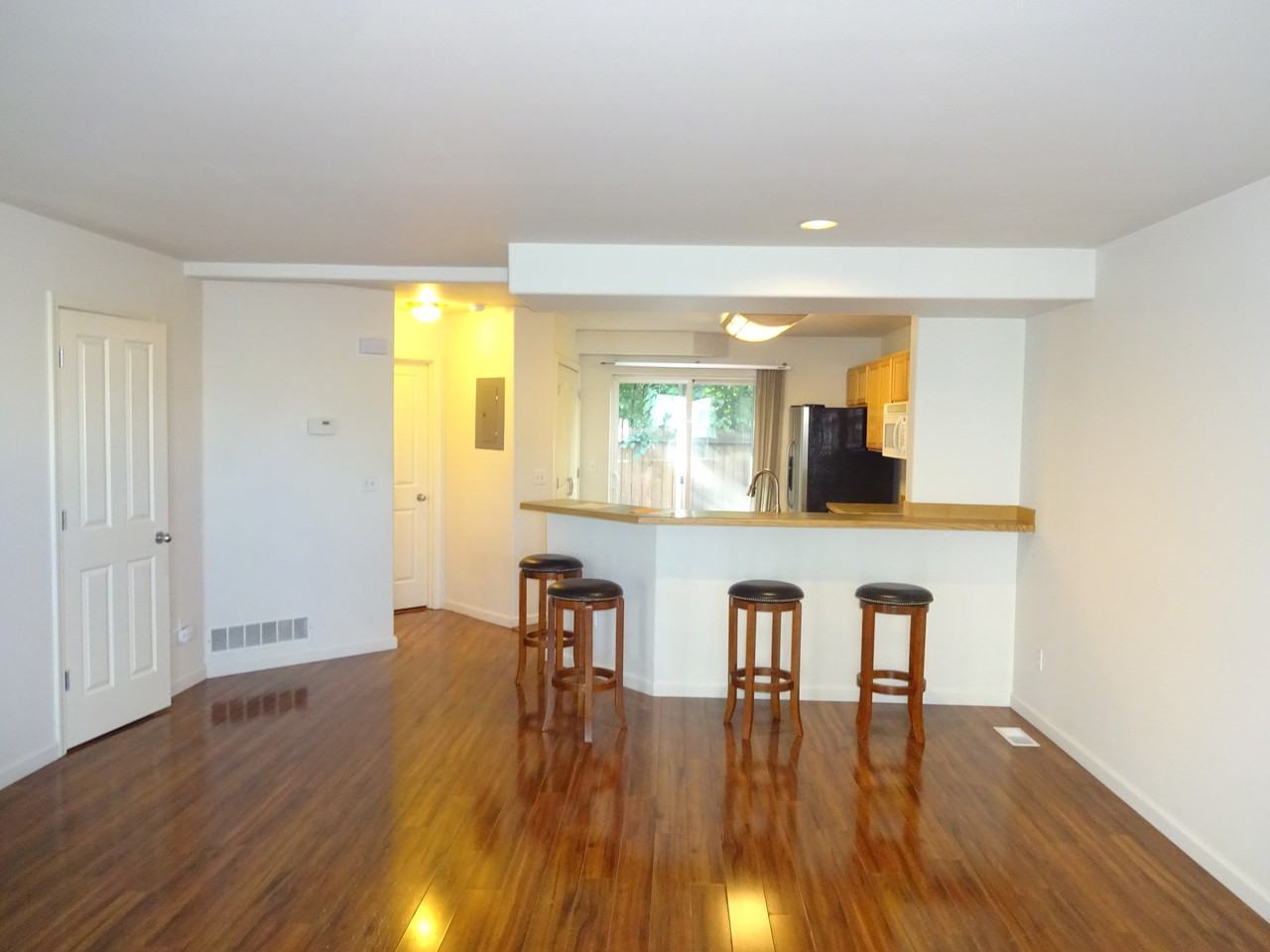 1306 Hillcrest Park Ct #17 - Photo 3 of 12