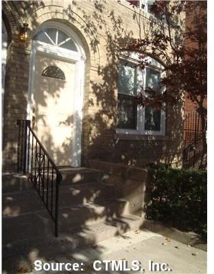 111 Wooster St - Photo 2 of 10