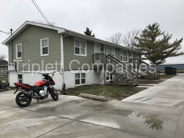 122 Larson Ave - Photo 3 of 13