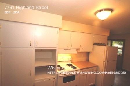 7761 Highland St - Photo 2 of 16