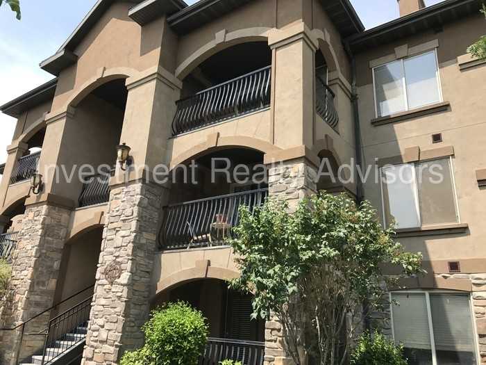 581 S 2220 W #6
