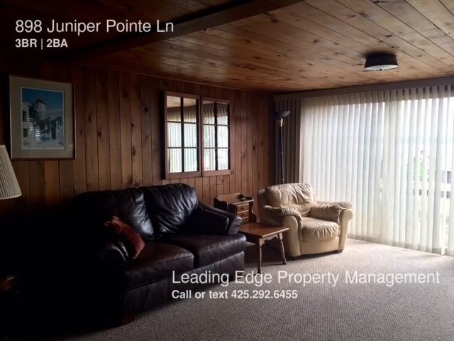 898 E Juniper Pointe Ln - Photo 2 of 14