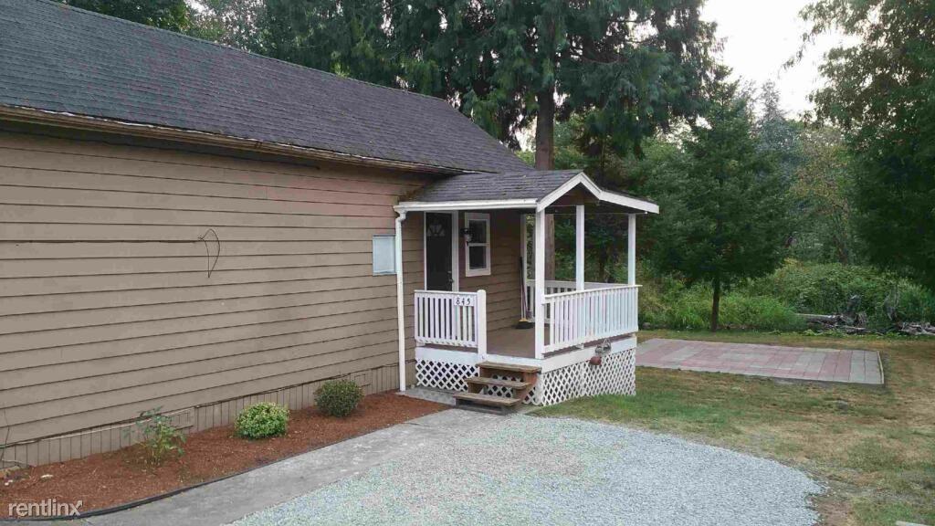 845 3rd Ave NW - Photo 3 of 21