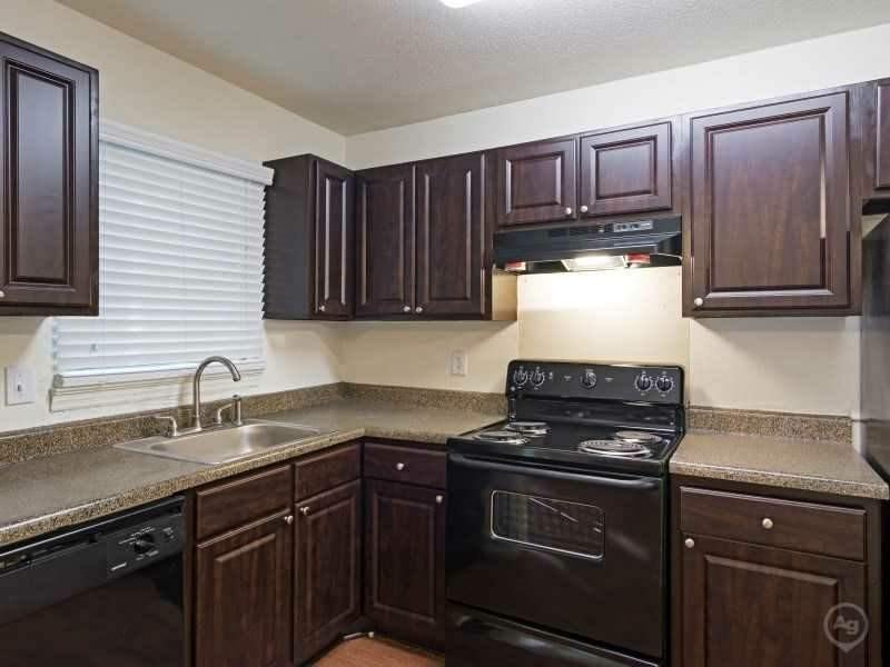 Villas of South Cobb Apartments 1901 Old Concord Road, Smyrna, GA