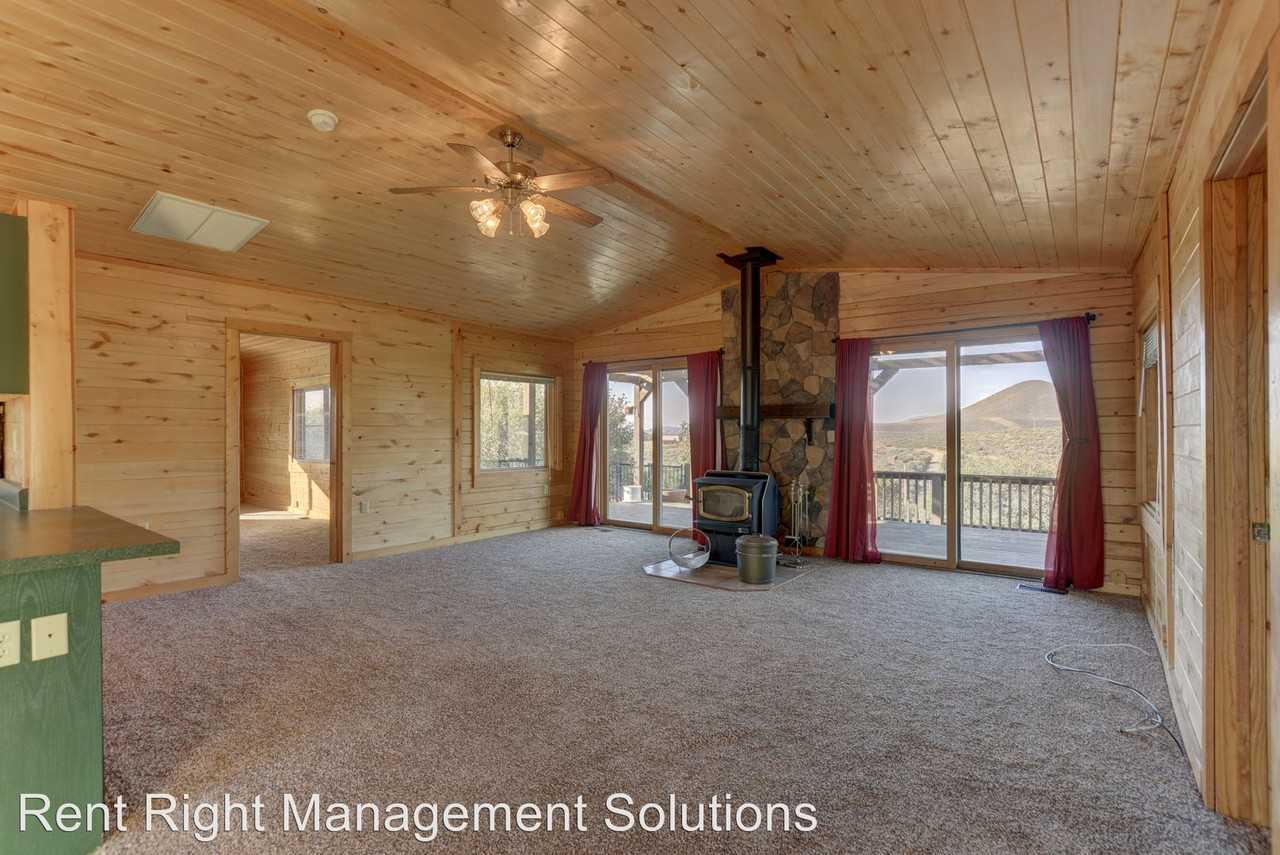 1250 Rocky Springs Trail - Photo 2 of 33