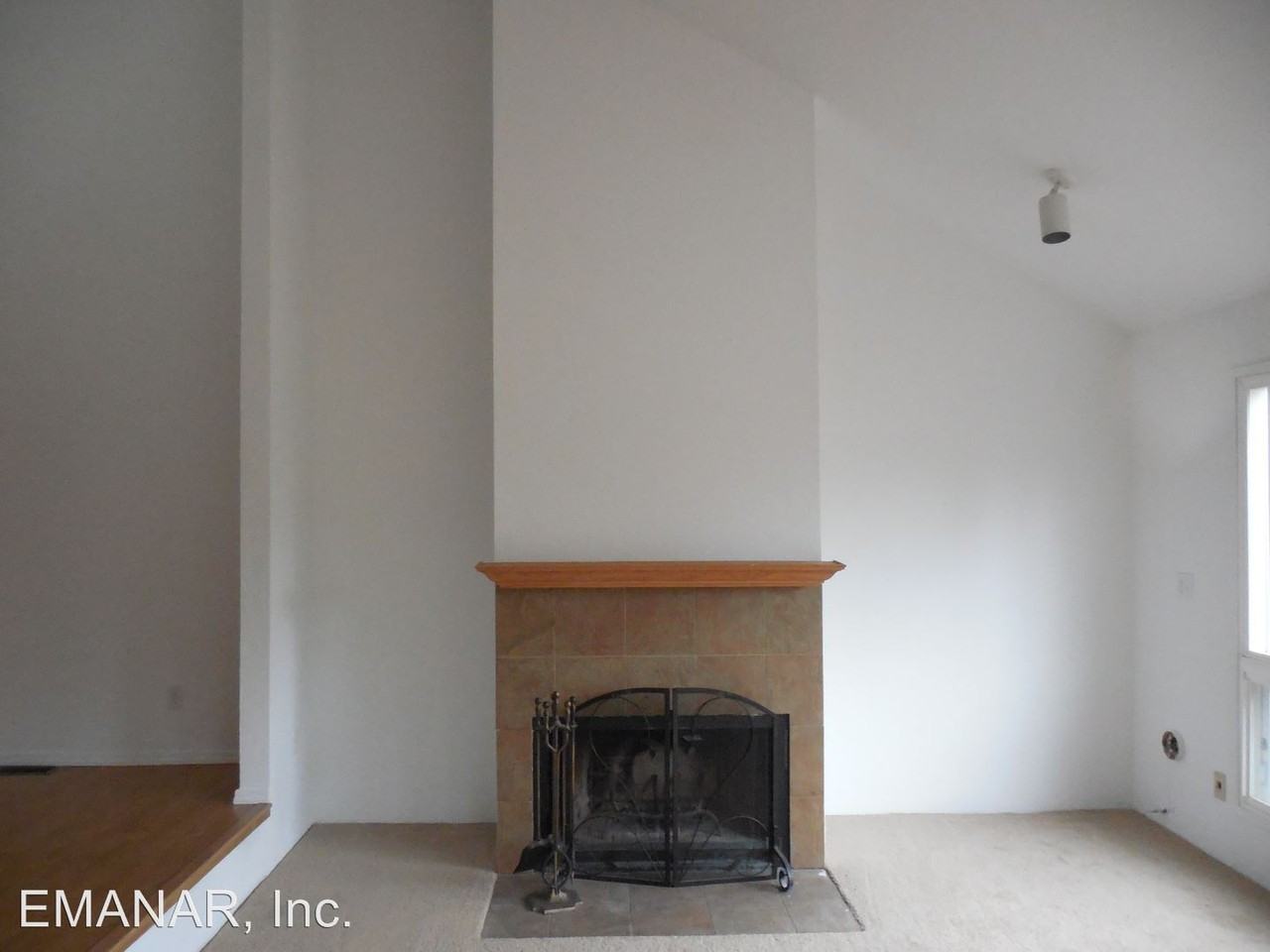 2052 S 233rd St - Photo 3 of 14