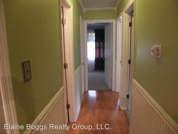 82 Judith St - Photo 2 of 11