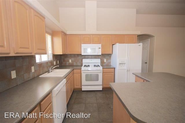 11693 E 27th Pl - Photo 3 of 16