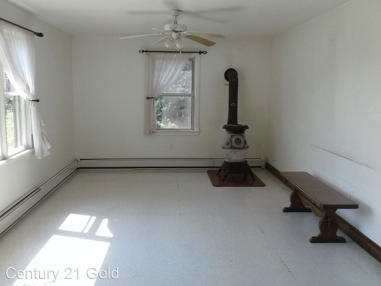 136 High Rd - Photo 2 of 6