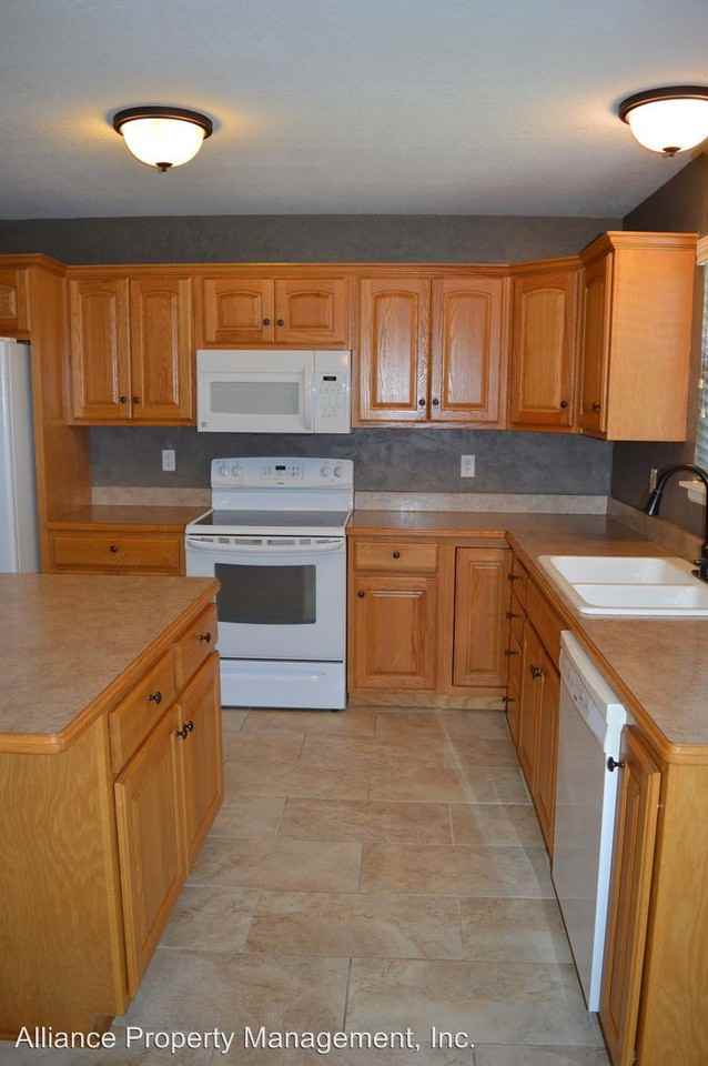 4375 Aspen Dr - Photo 2 of 22