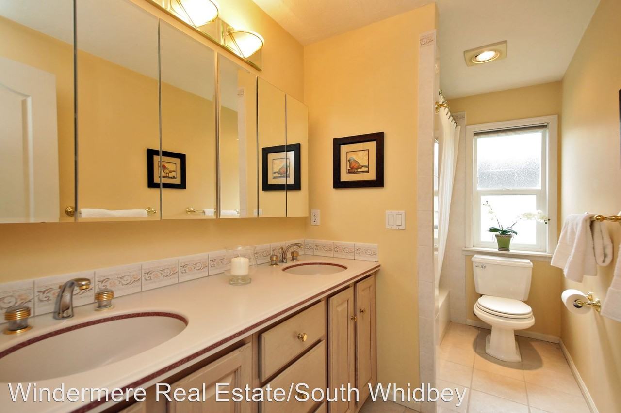 6191 Blue Haven Way - Photo 3 of 15