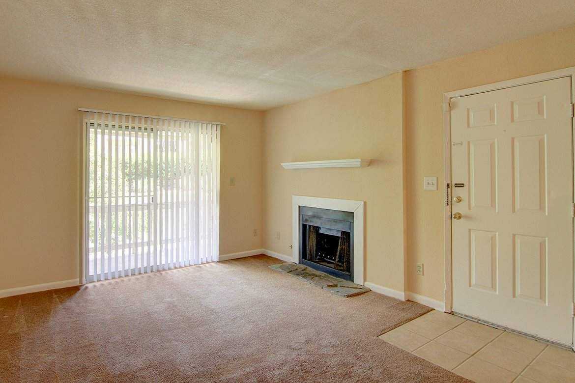 Gwinnett Square - Photo 3 of 13