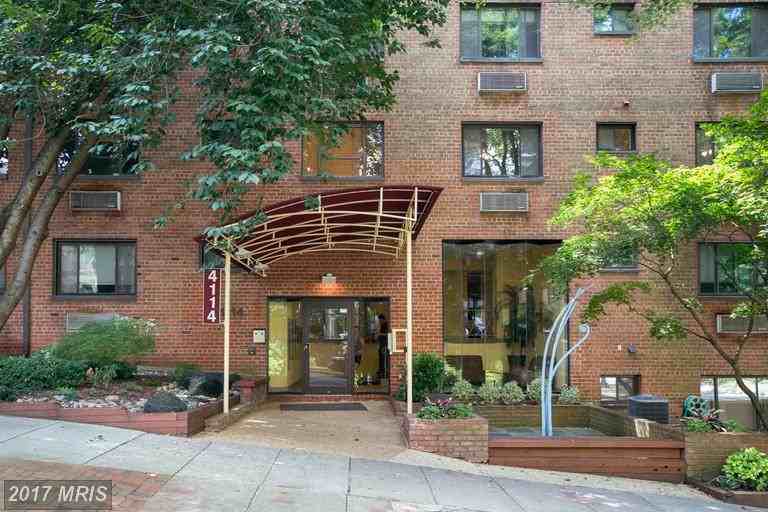 4114 Davis Pl NW #117