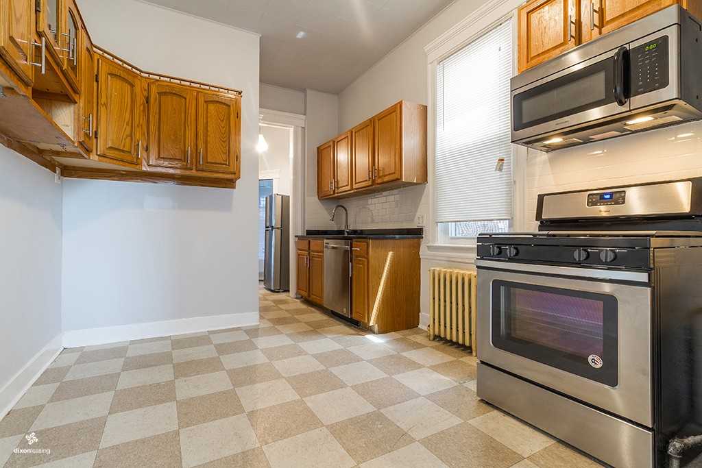 42 East 18th Street - Photo 3 of 7