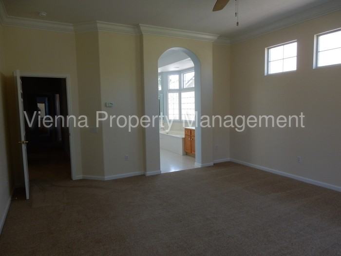 517 Cold Stream Ct - Photo 2 of 24