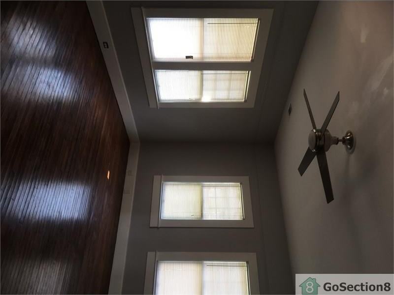 857 S Broad St - Photo 2 of 14