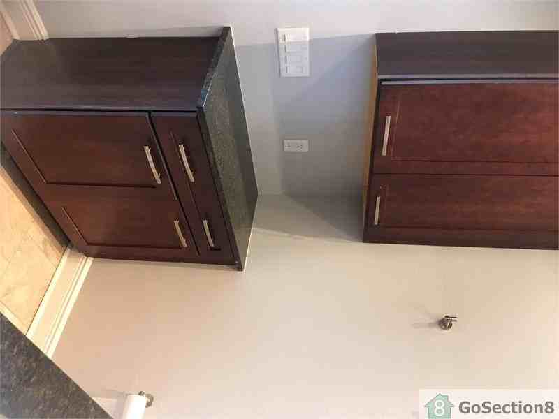 857 S Broad St - Photo 3 of 14