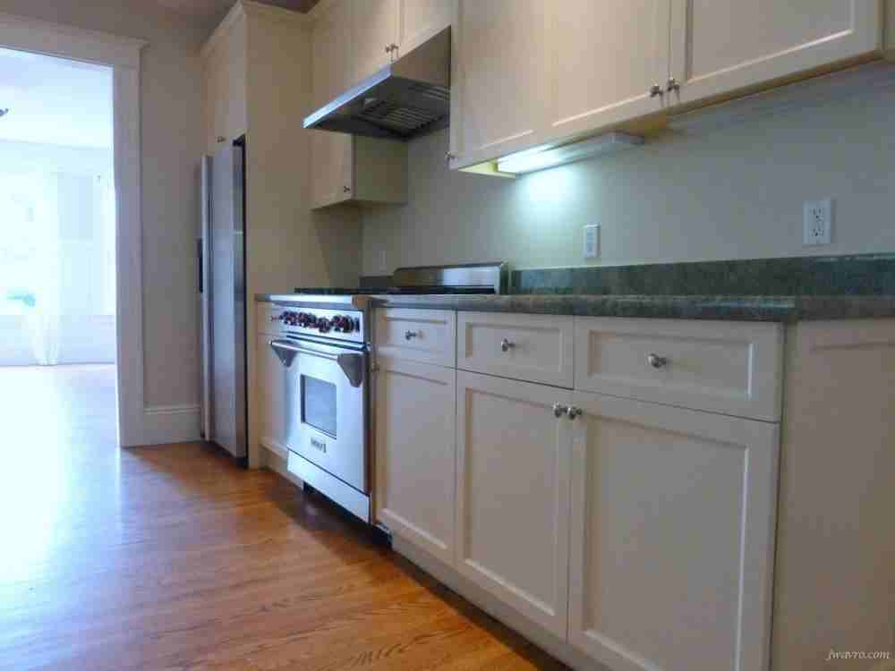 340 Carl St - Photo 3 of 21