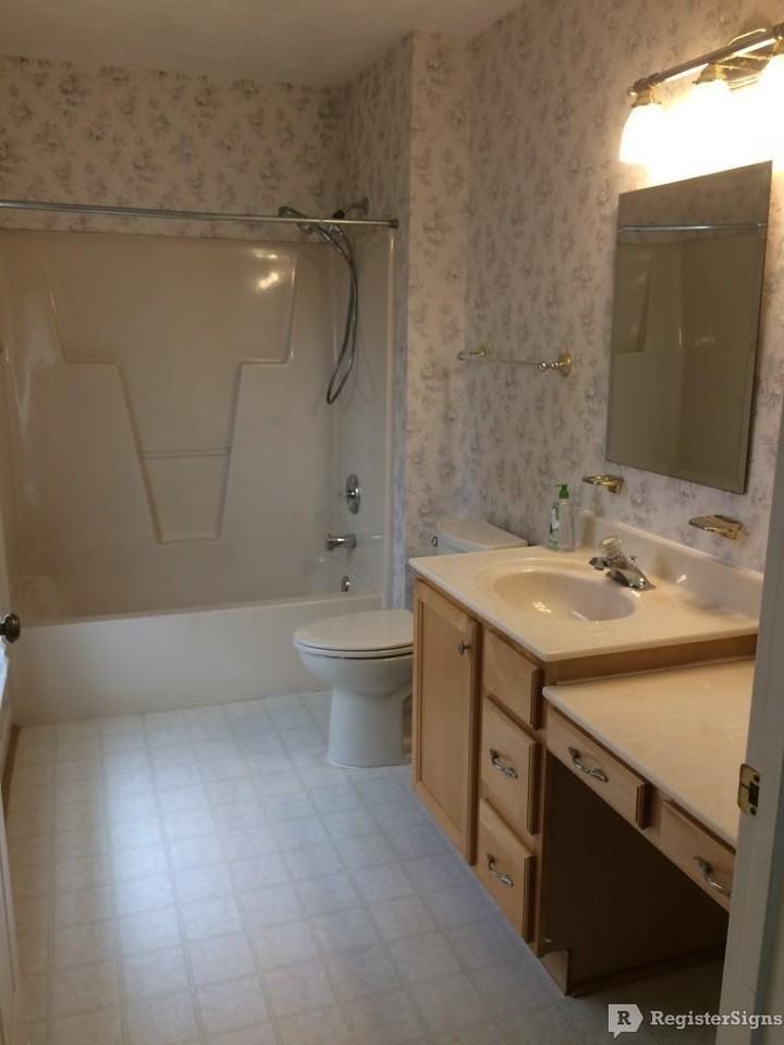 5007 Keithwood Dr SW - Photo 2 of 8